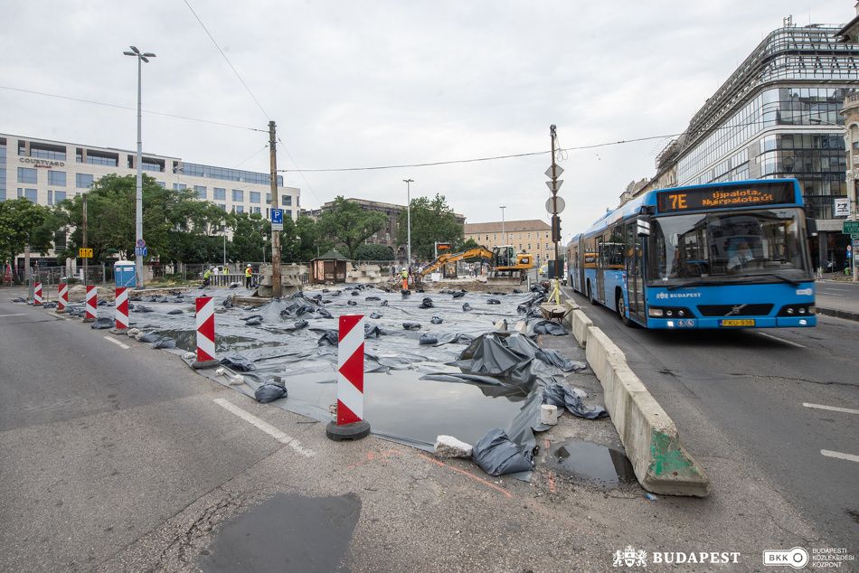 Folytatódik a Blaha Lujza tér felújítása