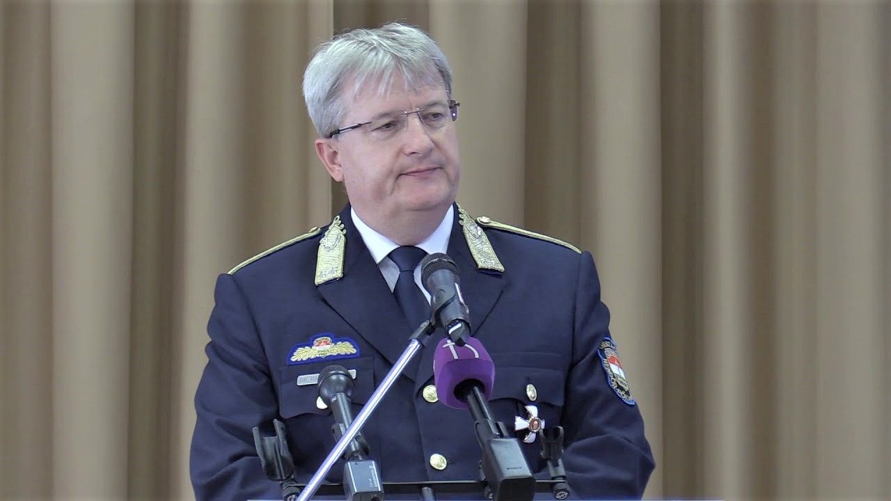 A biztonság szolgálatában