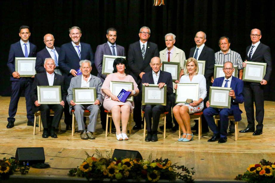 Nagykanizsán Város Címere elismerést kapott Kónya István , volt elnökségi tagunk