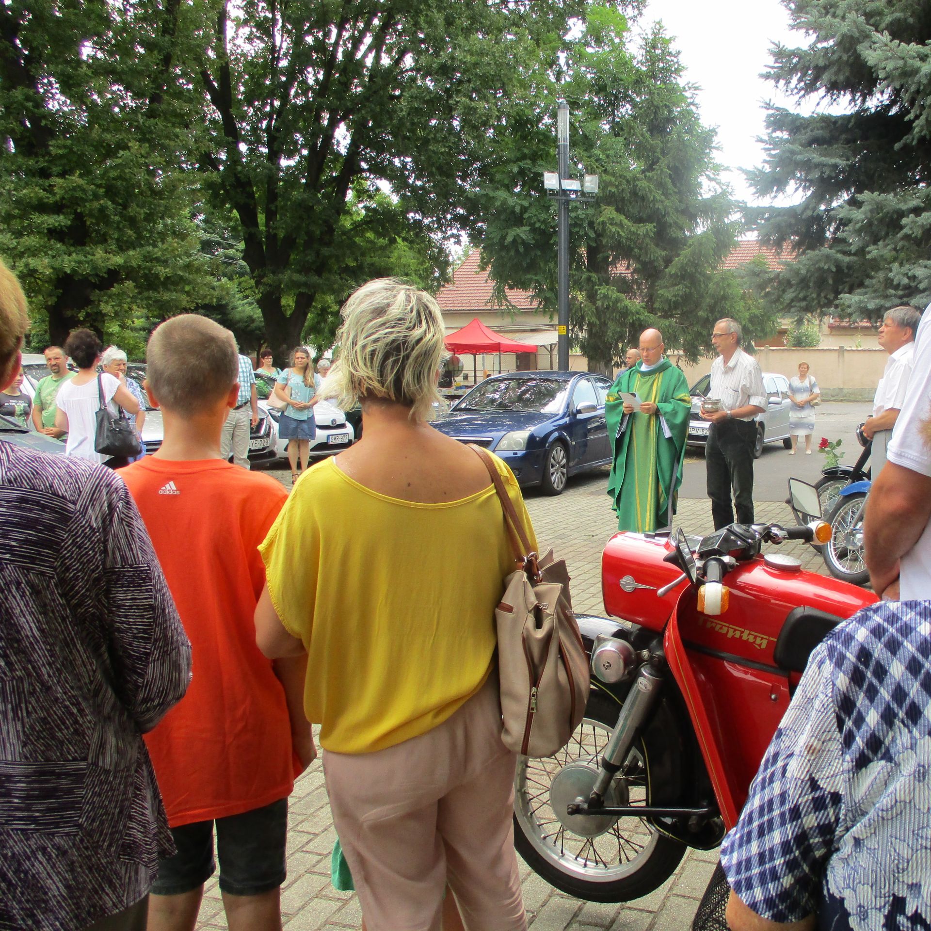 Autószentelés Szegeden és Békéscsabán